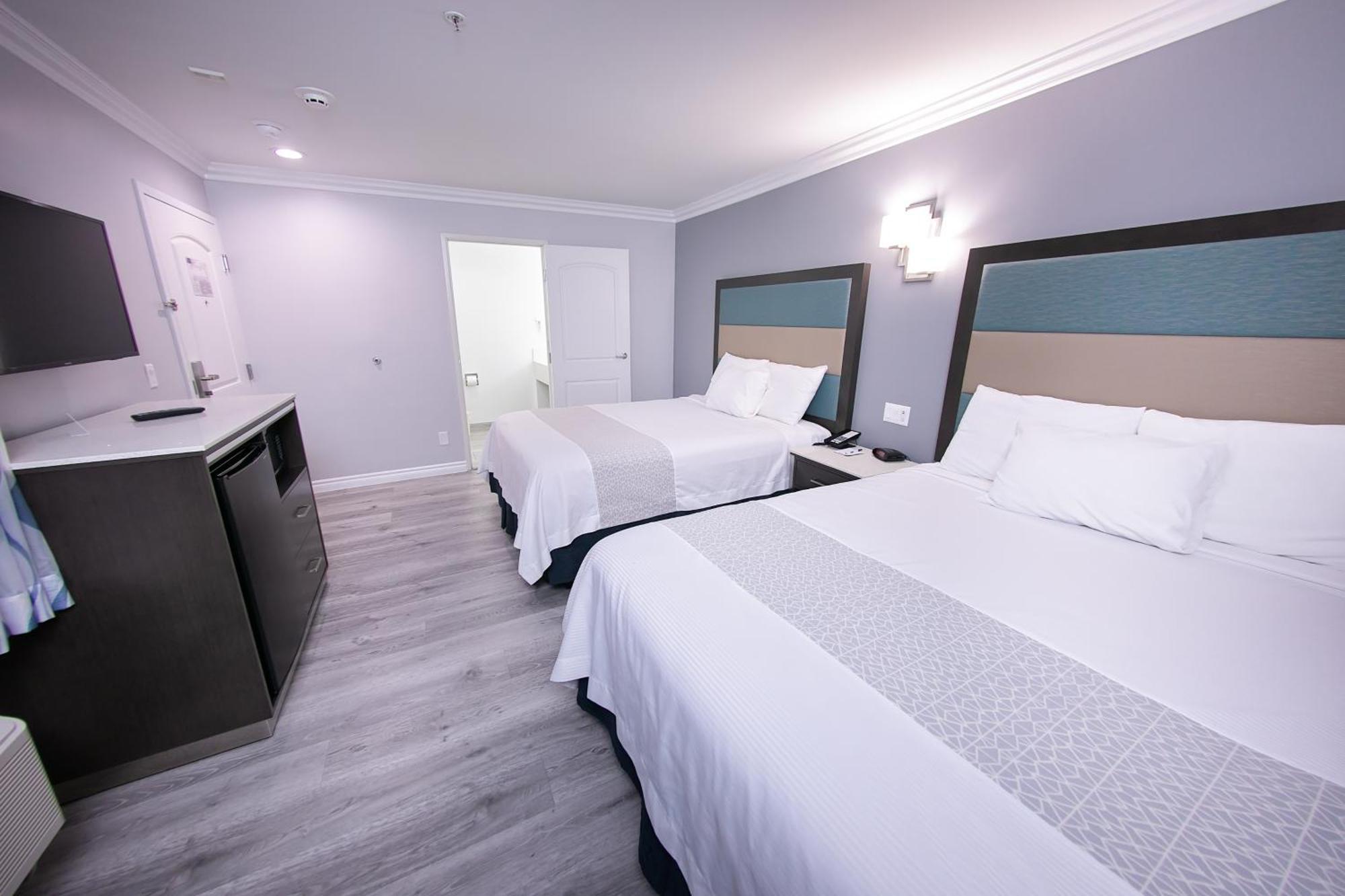 Travelodge Inn & Suites By Wyndham West Covina Quarto foto